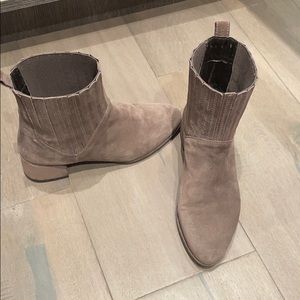 Stuart Weitzman Gray/Brown Booties